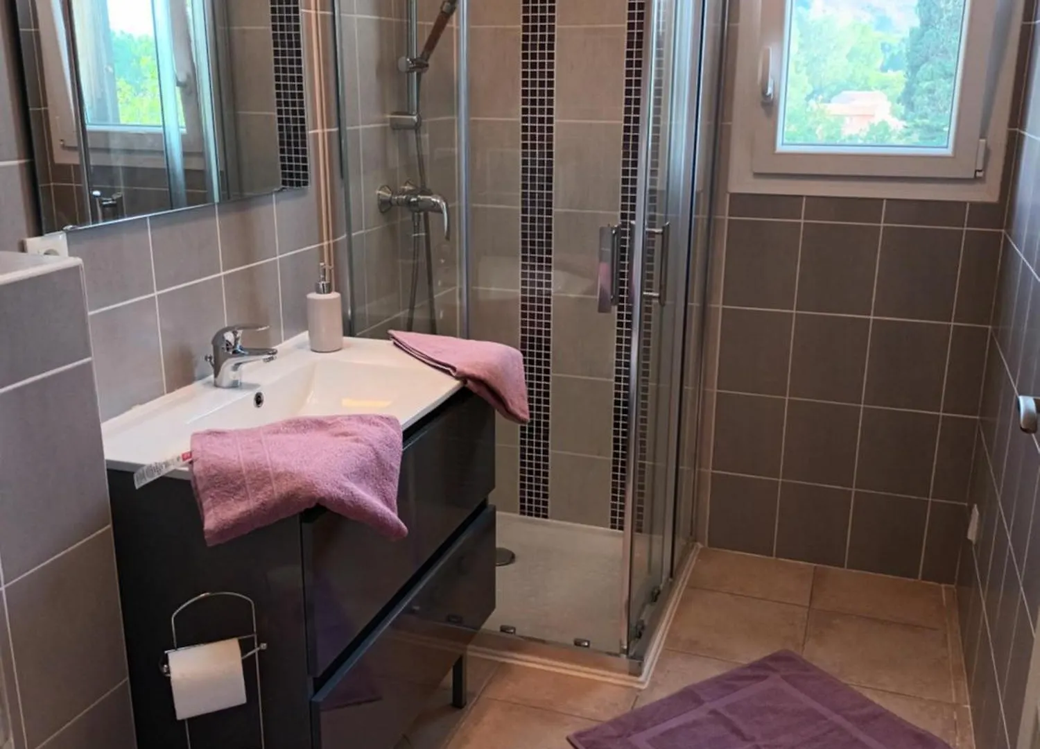 Lei Bancaous Bed & Breakfast Saint-Victoret 0*,